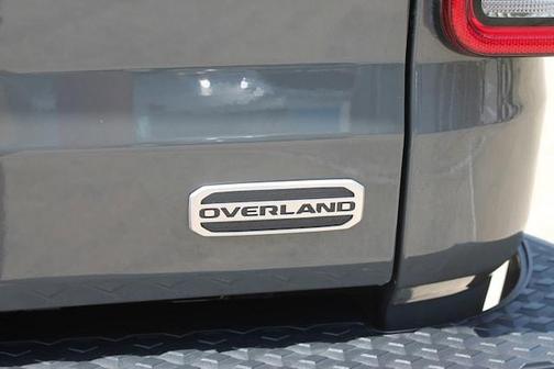 Photo 5 of 29 of 2021 Jeep Gladiator Overland