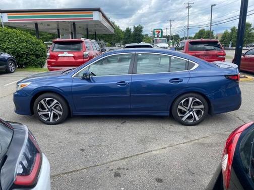 Photo 4 of 21 of 2020 Subaru Legacy Limited XT
