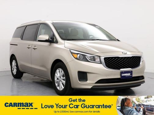Photo 1 of 30 of 2016 Kia Sedona LX