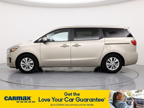 Photo 3 of 30 of 2016 Kia Sedona LX