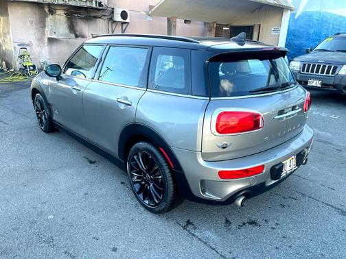 Photo 4 of 13 of 2017 MINI Clubman Cooper S ALL4