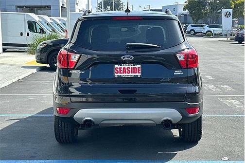 Photo 5 of 51 of 2019 Ford Escape SEL