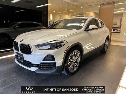 Photo 1 of 29 of 2022 BMW X2 sDrive28i