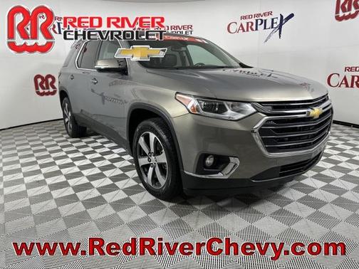 Photo 1 of 34 of 2019 Chevrolet Traverse LT Leather