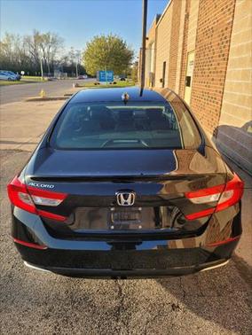 Photo 4 of 14 of 2020 Honda Accord LX 1.5T