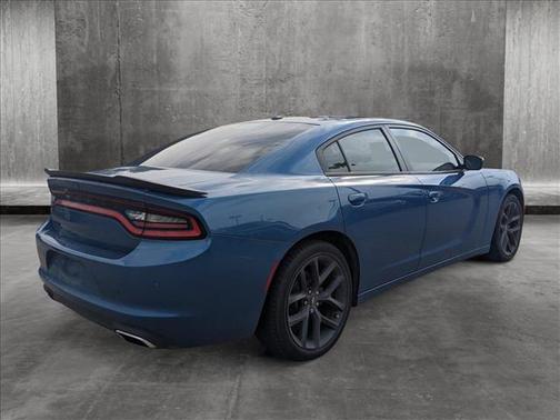 Photo 5 of 21 of 2021 Dodge Charger SXT