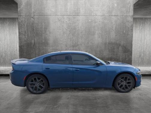 Photo 4 of 21 of 2021 Dodge Charger SXT