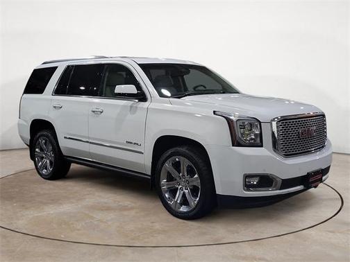 Photo 1 of 36 of 2017 GMC Yukon Denali