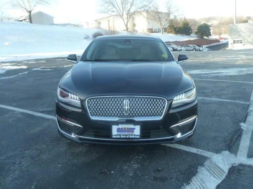 Photo 2 of 50 of 2020 Lincoln MKZ Standard