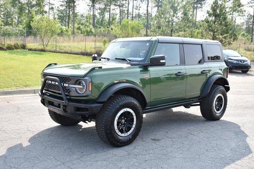 Photo 2 of 45 of 2022 Ford Bronco Badlands