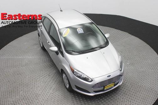 Photo 3 of 57 of 2015 Ford Fiesta S