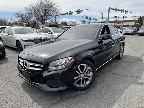Photo 2 of 30 of 2016 Mercedes-Benz C-Class C 300