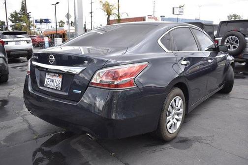 Photo 5 of 46 of 2014 Nissan Altima 2.5 S
