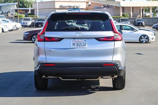 Photo 3 of 27 of 2023 Honda CR-V EX