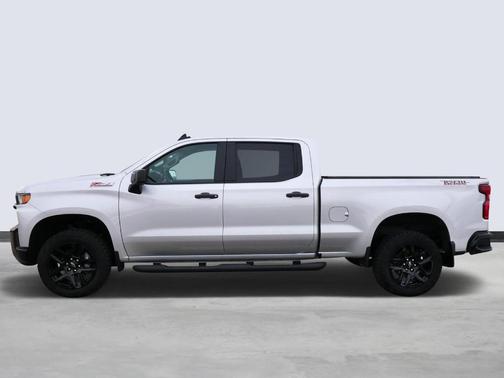 Photo 2 of 29 of 2021 Chevrolet Silverado 1500 Custom Trail Boss