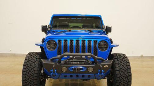 Photo 3 of 72 of 2023 Jeep Wrangler Rubicon