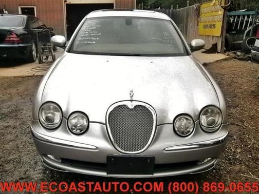 Photo 4 of 7 of 2004 Jaguar S-Type 4.2