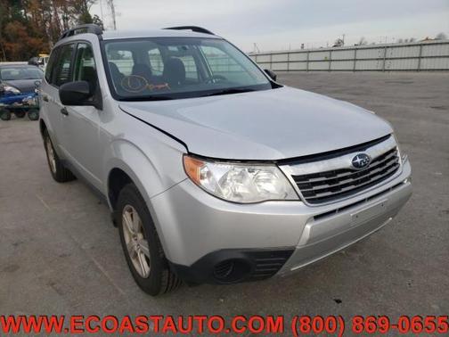 Photo 3 of 10 of 2010 Subaru Forester 2.5X
