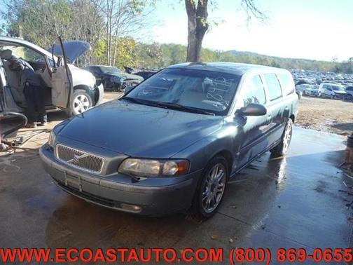 Photo 1 of 10 of 2002 Volvo V70 T5