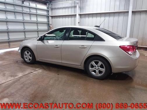 Photo 3 of 16 of 2016 Chevrolet Cruze Limited 1LT