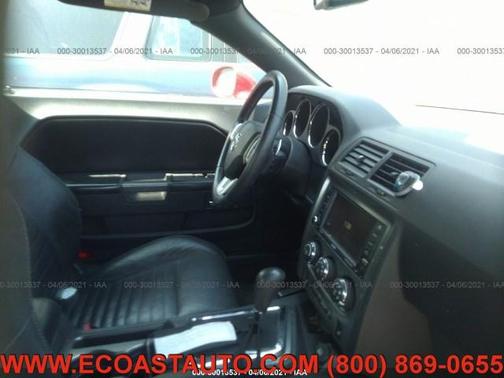 Photo 5 of 7 of 2012 Dodge Challenger R/T