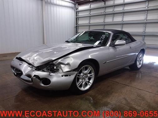 Photo 1 of 18 of 2001 Jaguar XK8 