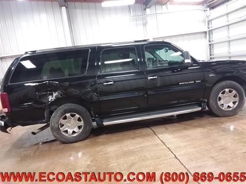 Photo 4 of 23 of 2003 Cadillac Escalade ESV Base