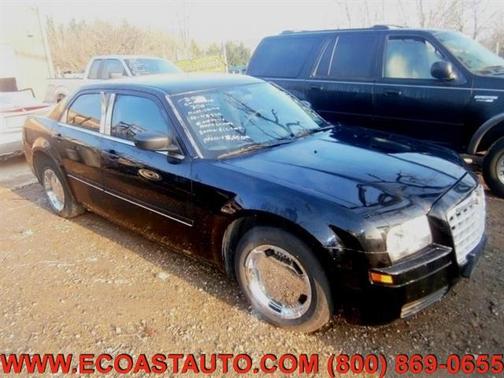 Photo 2 of 7 of 2006 Chrysler 300 Base