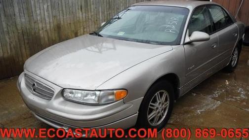Photo 1 of 11 of 2001 Buick Regal LS
