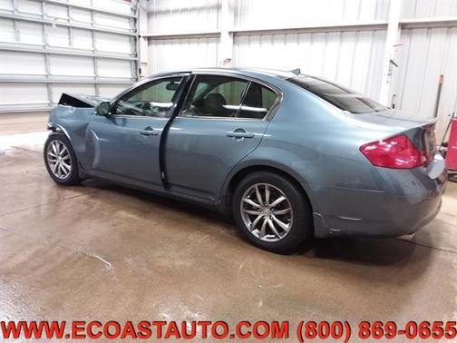 Photo 3 of 18 of 2008 INFINITI G35 Journey
