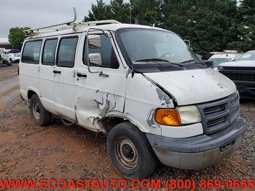 Photo 5 of 10 of 2001 Dodge Ram Van 1500