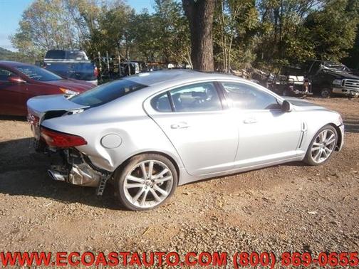 Photo 4 of 9 of 2010 Jaguar XF Premium