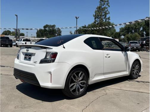 Photo 4 of 13 of 2015 Scion tC