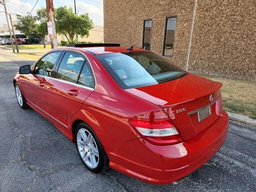Photo 3 of 16 of 2008 Mercedes-Benz C-Class C 350 Sport