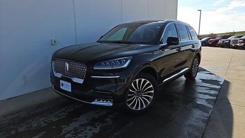 Photo 2 of 44 of 2020 Lincoln Aviator Reserve AWD