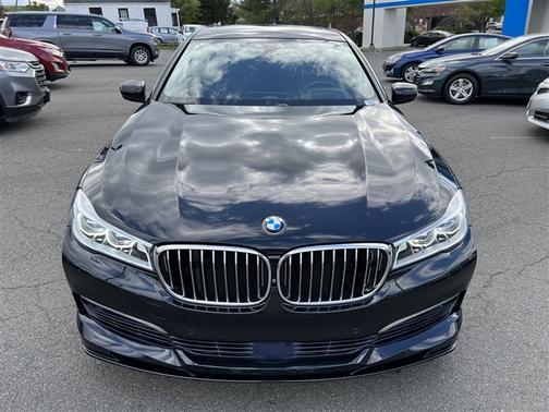 Photo 2 of 77 of 2017 BMW ALPINA B7 xDrive