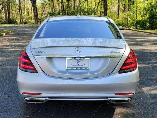 Photo 4 of 92 of 2018 Mercedes-Benz S-Class S 560 4MATIC