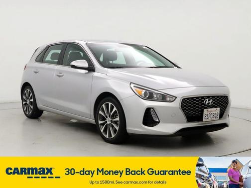Photo 1 of 28 of 2019 Hyundai Elantra GT Base