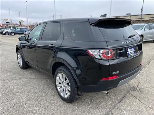 Photo 5 of 20 of 2019 Land Rover Discovery Sport SE