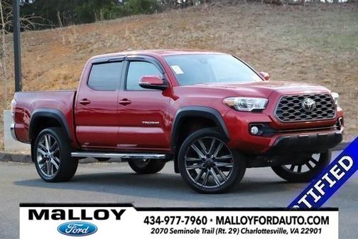 Photo 1 of 36 of 2020 Toyota Tacoma TRD Off Road