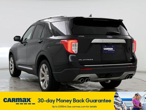 Photo 2 of 32 of 2020 Ford Explorer Platinum