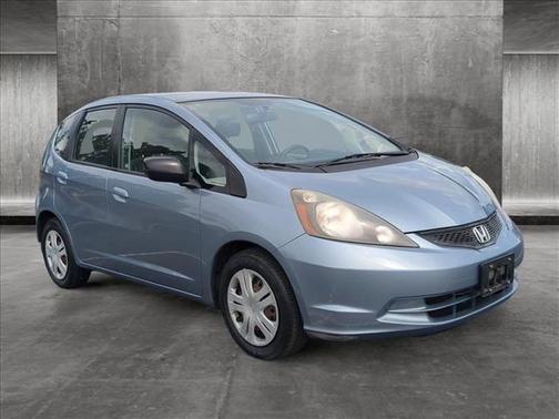 Photo 3 of 23 of 2011 Honda Fit Base