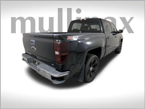 Photo 3 of 24 of 2014 Chevrolet Silverado 1500 LT