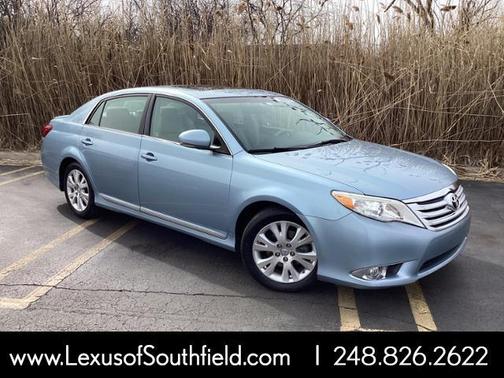 Photo 1 of 16 of 2012 Toyota Avalon Base (A6)