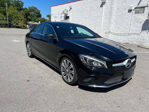 Photo 2 of 26 of 2017 Mercedes-Benz CLA 250 Base 4MATIC