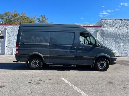 Photo 4 of 16 of 2018 Mercedes-Benz Sprinter 2500 144 IN. WB