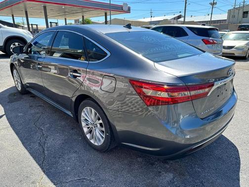 Photo 4 of 16 of 2016 Toyota Avalon Hybrid Limited