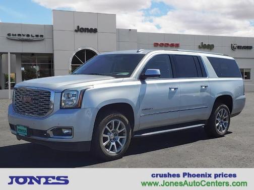 Photo 1 of 25 of 2019 GMC Yukon XL Denali