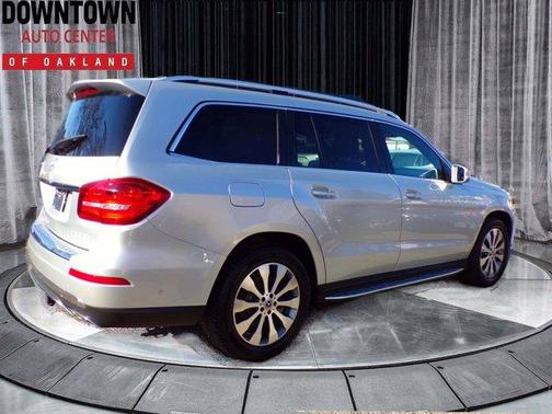 Photo 3 of 29 of 2018 Mercedes-Benz GLS 450 Base 4MATIC