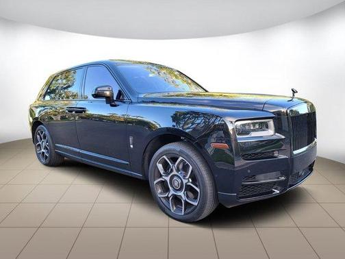 Photo 4 of 24 of 2021 Rolls-Royce Cullinan Base